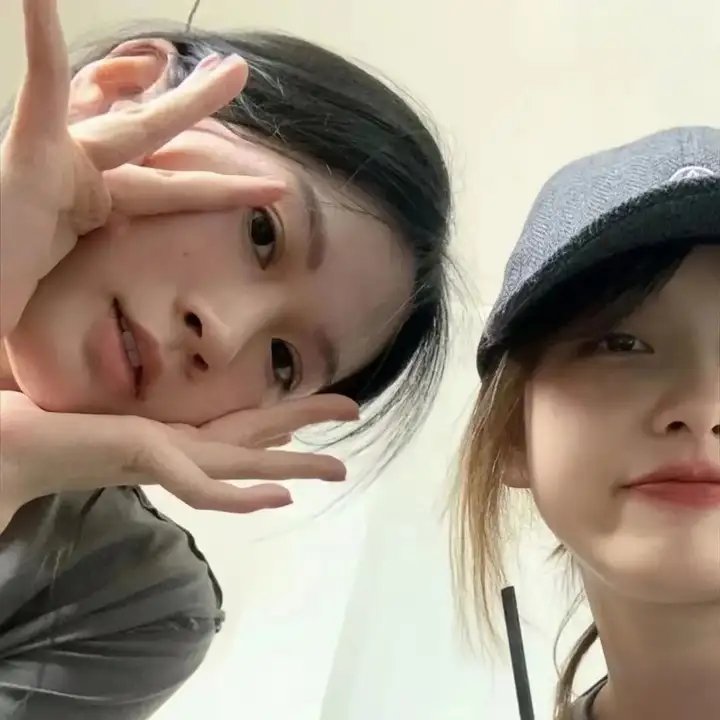 地铁女孩